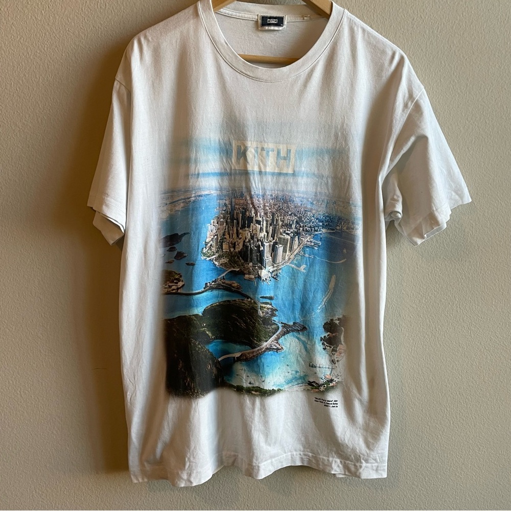 Kith White Graphic Men's T-Shirt